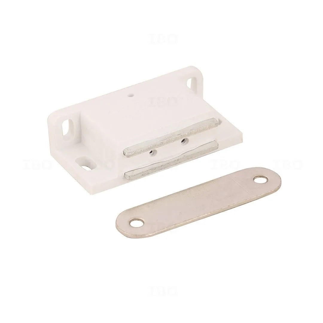 Magnet Cacther